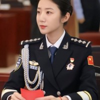 张津瑜